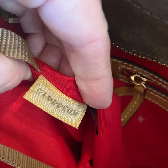 NEW Dooney and Bourke Brown Suede Tote/Handbag - Picture 8 of 11